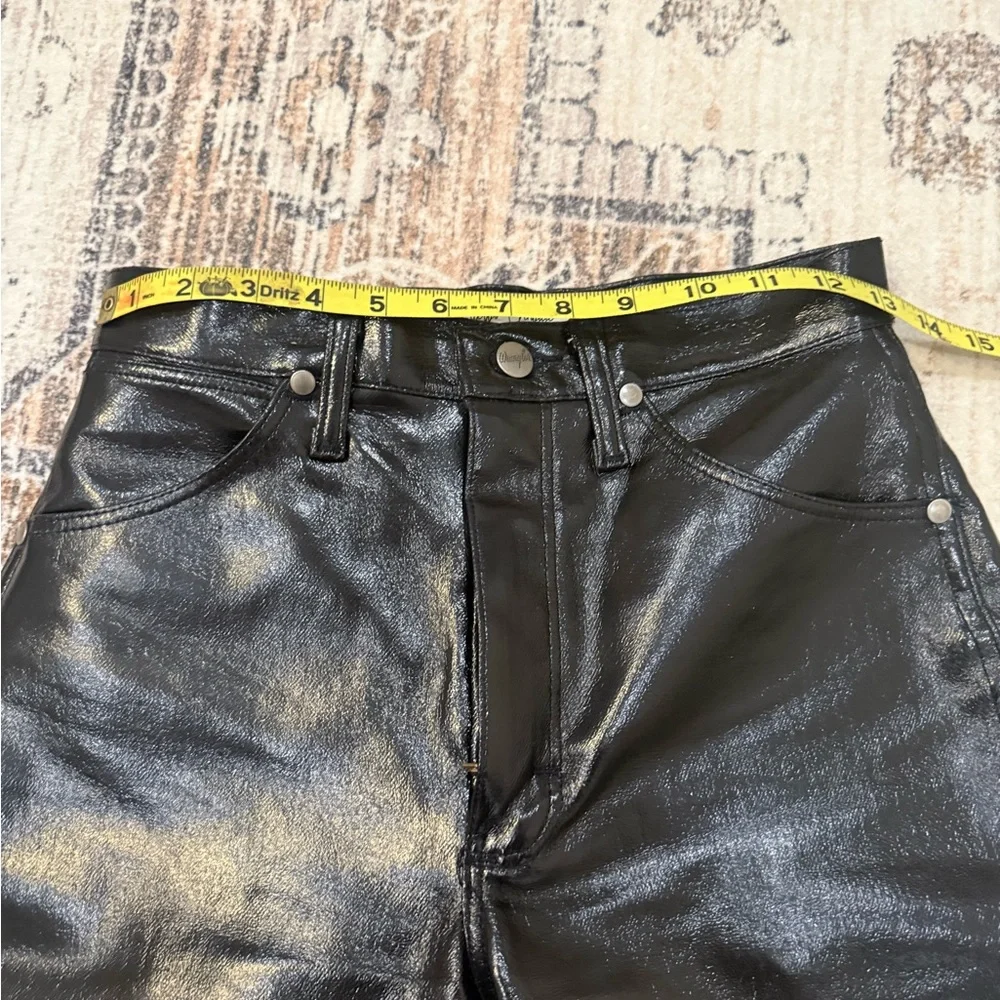 Vintage Wrangler Jeans - Picture 6 of 11
